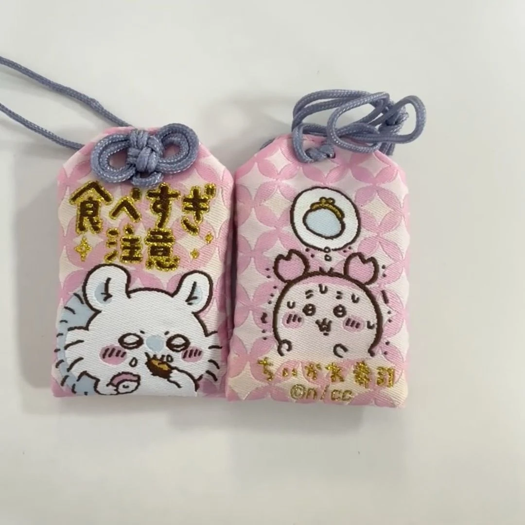 Chiikawa pendant acrylic Momon - Mini Backpack Purse recension och pris